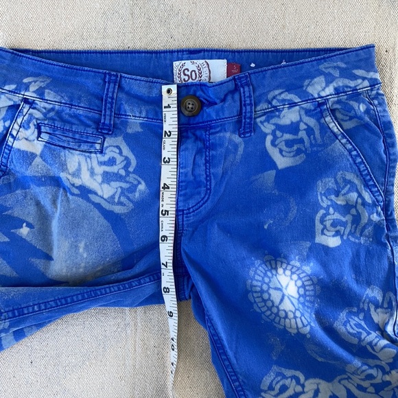 Grateful Dead good vibes Bermuda style shorts - Picture 8 of 10